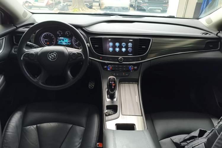 Used Buick LaCrosse 2016 Revised Version 28T Elite Edition Center Console