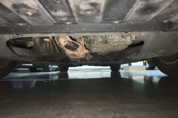 Used Buick LaCrosse 2016 30H Luxury Version Chassis Front