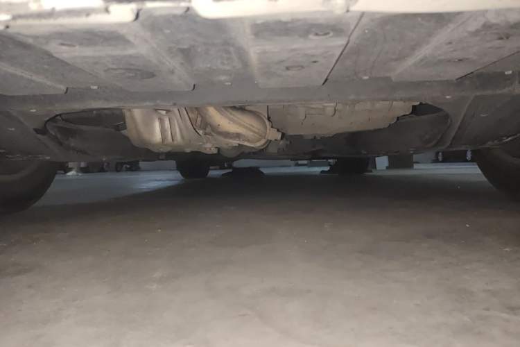 Used Buick LaCrosse 2016 30H Luxury Version Chassis Front