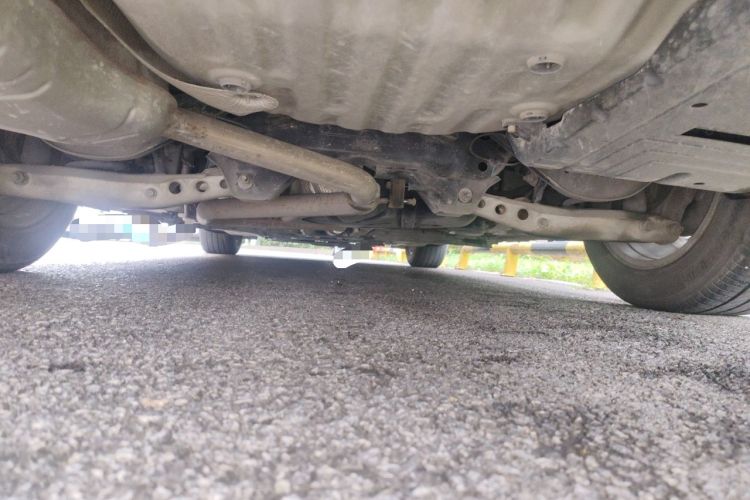 Used Buick LaCrosse 2016 30H Luxury Version Chassis Rear