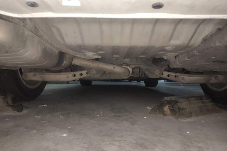 Used Buick LaCrosse 2016 30H Luxury Version Chassis Rear