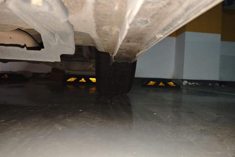 Used Buick LaCrosse 2016 28T Luxury Version Chassis Rear Left