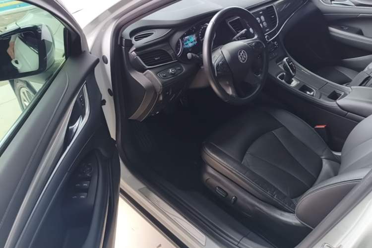Used Buick LaCrosse 2016 Revised Version 28T Elite Edition Driver Seat