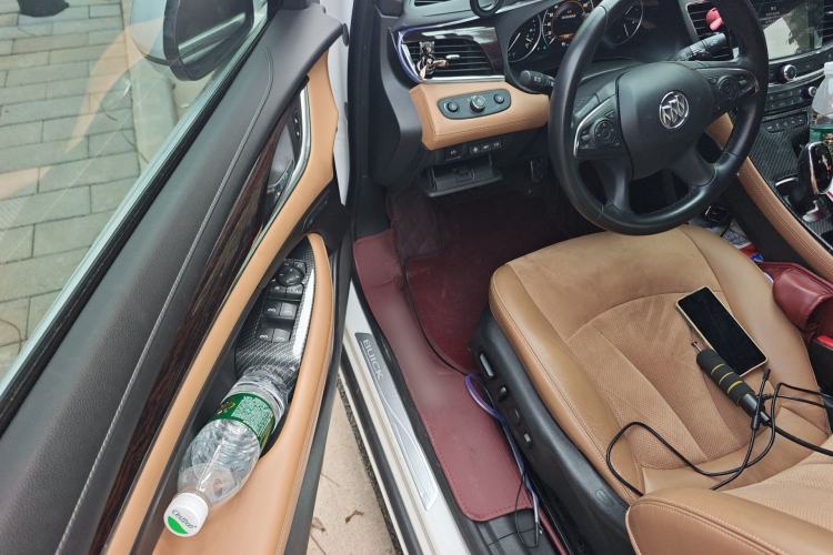 Used Buick LaCrosse 2016 20T Luxury Model Driver Seat