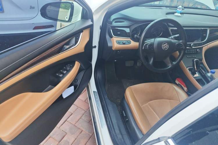 Used Buick LaCrosse 2016 28T Premium Edition Driver Seat