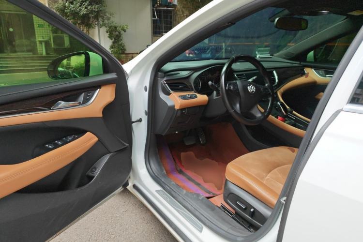 Used Buick LaCrosse 2016 20T Elite Edition Driver Seat