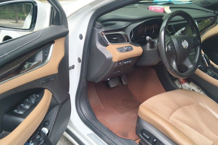 Used Buick LaCrosse 2016 20T Luxury Model Driver Seat