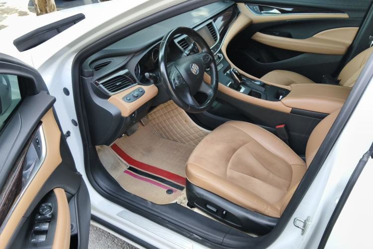 Used Buick LaCrosse 2016 20T Elite Edition Driver Seat