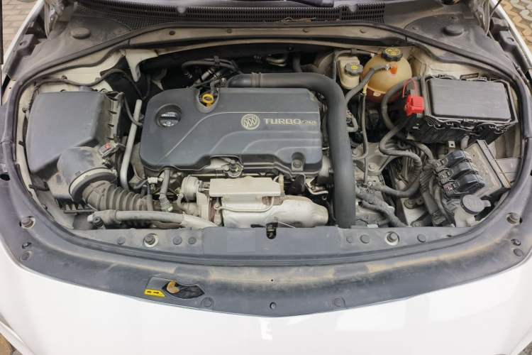 Used Buick LaCrosse 2016 20T Elite Edition Engine Bay