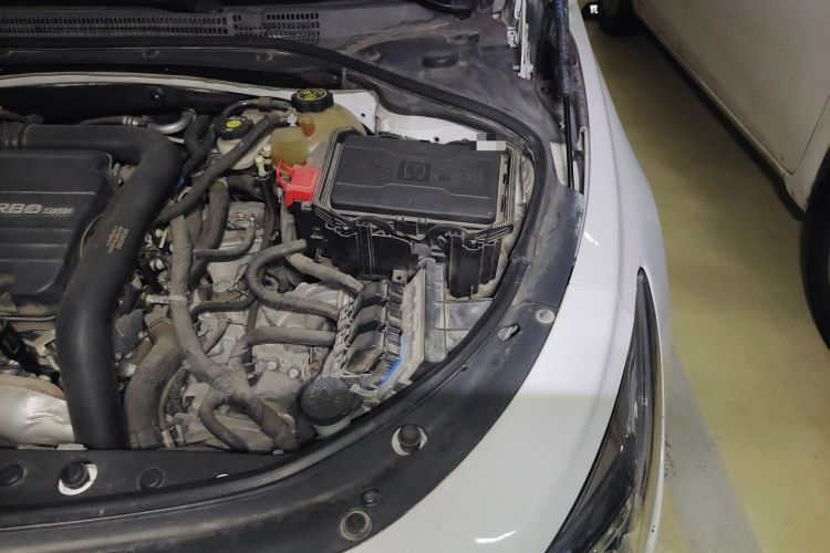 Used Buick LaCrosse 2016 20T Elite Edition Engine Bay Left
