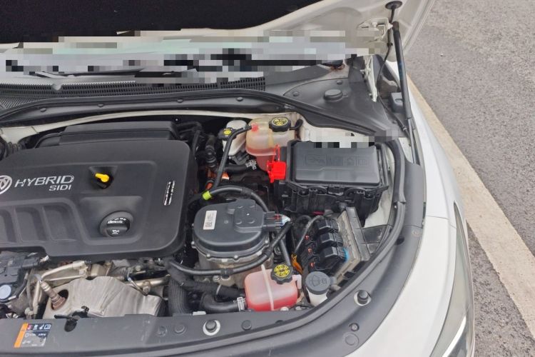Used Buick LaCrosse 2016 30H Luxury Version Engine Bay Left