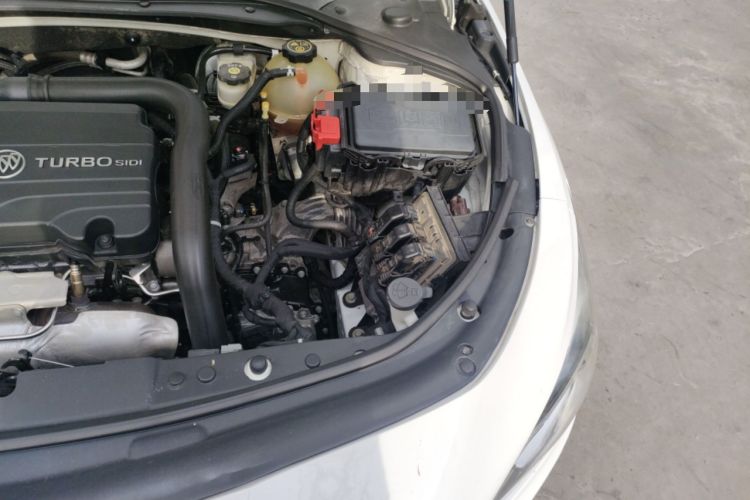 Used Buick LaCrosse 2016 20T Luxury Model Engine Bay Left