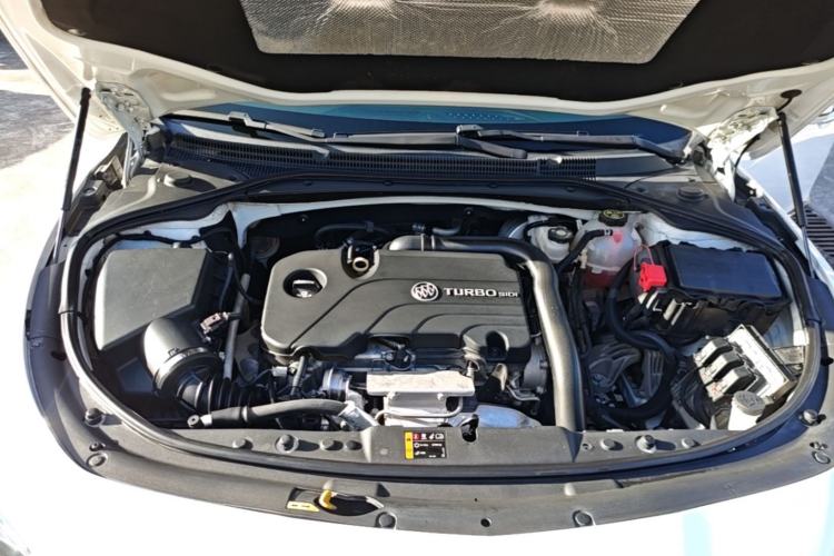 Used Buick LaCrosse 2016 20T Elite Edition Engine Bay