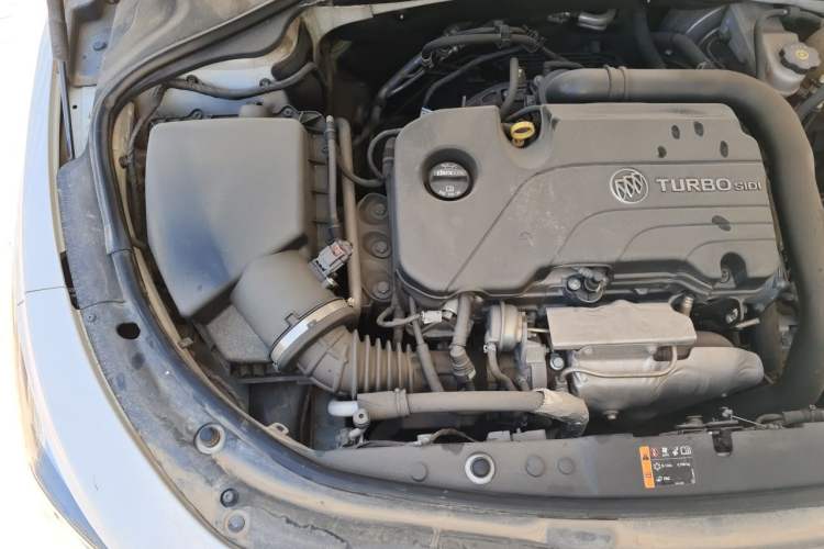 Used Buick LaCrosse 2016 20T Elite Edition Engine Bay Right