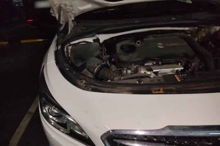 Used Buick LaCrosse 2016 20T Luxury Model Engine Bay Right