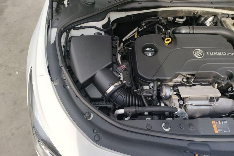 Used Buick LaCrosse 2016 20T Luxury Model Engine Bay Right