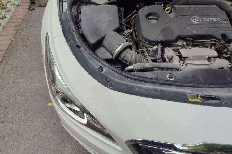 Used Buick LaCrosse 2016 Revised 20T Leading Edition Engine Bay Right