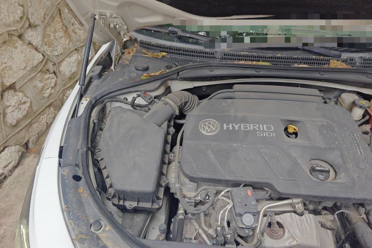 Used Buick LaCrosse 2016 30H Luxury Version Engine Bay Right