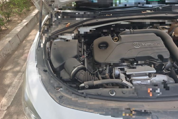 Used Buick LaCrosse 2016 20T Elite Edition Engine Bay Right