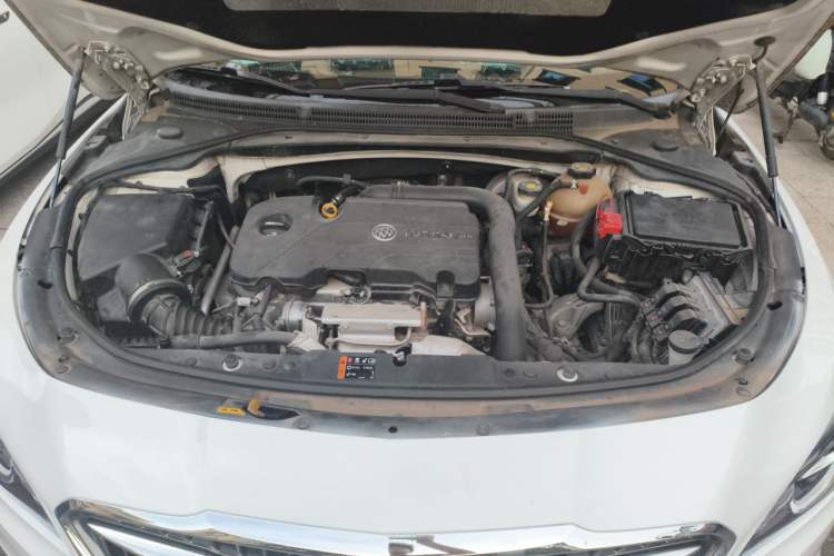 Used Buick LaCrosse 2016 20T Leading Model Engine Bay