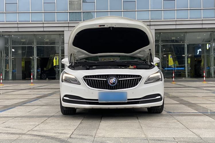 Used Buick LaCrosse 2016 30H Luxury Version Exterior 1