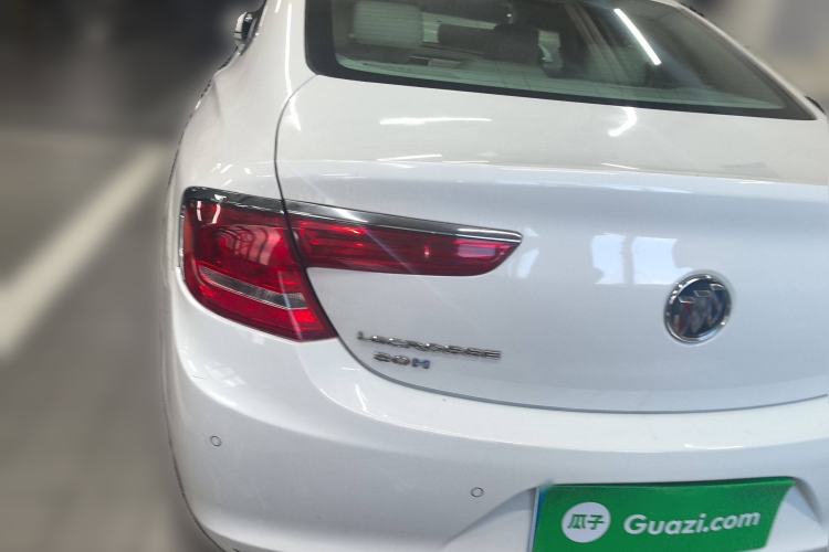 Used Buick LaCrosse 2016 30H Luxury Version Exterior 3