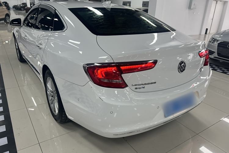 Used Buick LaCrosse 2016 30H Luxury Version Exterior 3