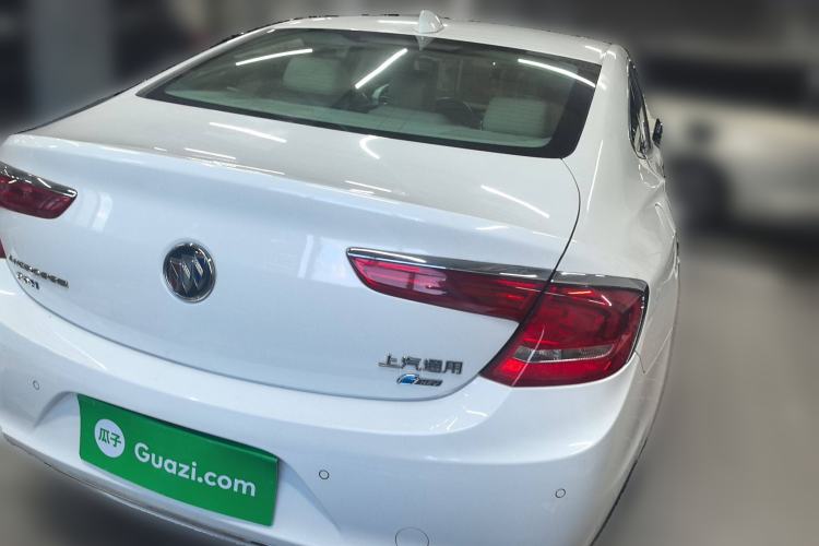 Used Buick LaCrosse 2016 30H Luxury Version Exterior 5