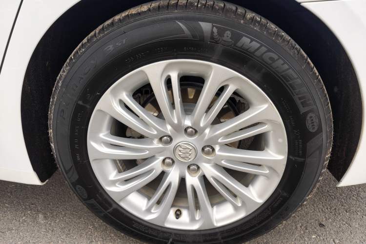 Used Buick LaCrosse 2016 Revised 20T Leading Edition Exterior 6