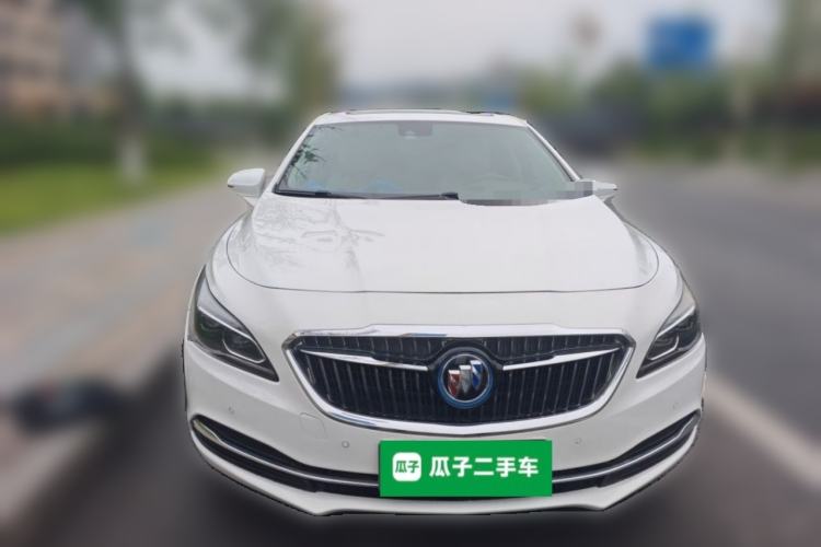 Used Buick LaCrosse 2016 30H Luxury Version Front