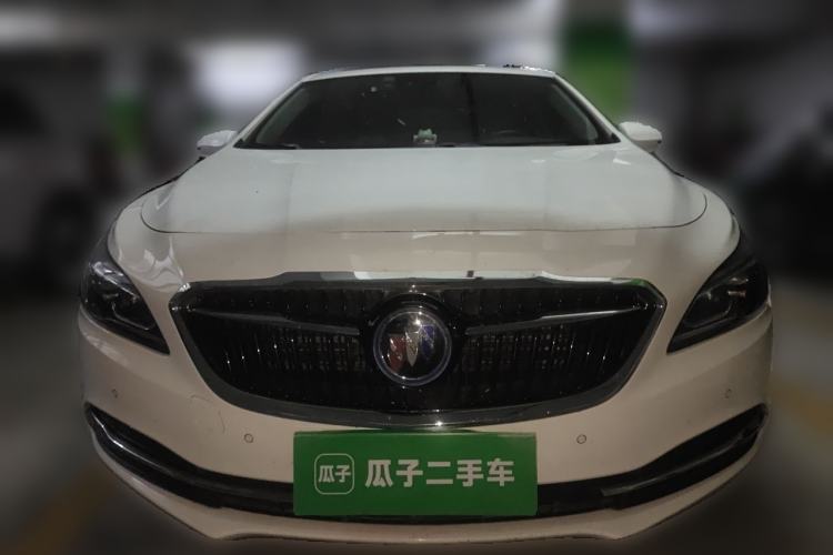 Used Buick LaCrosse 2016 30H Luxury Version Front