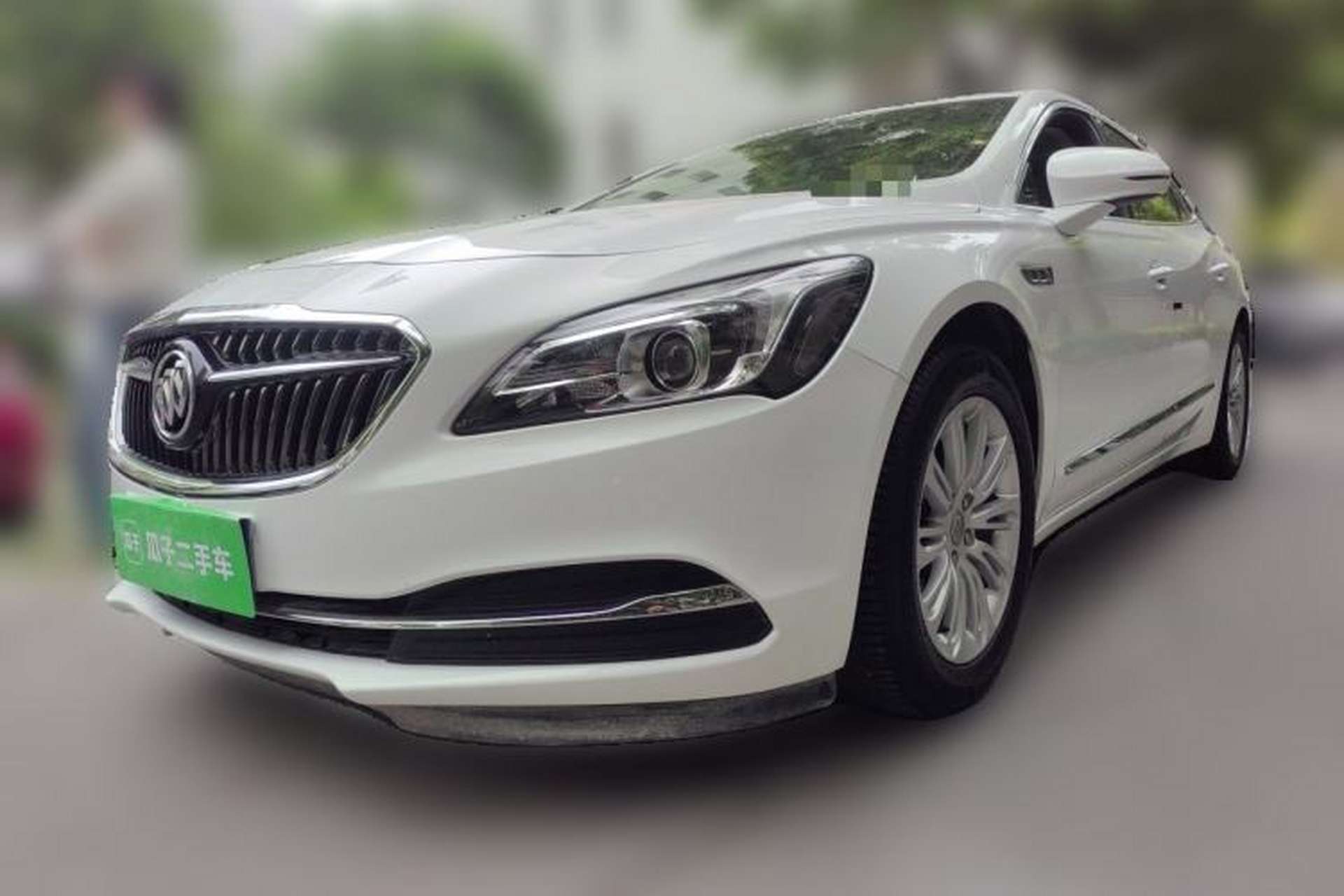 Used Buick LaCrosse 2016 Revised 20T Leading Edition Front Left 45 Deg