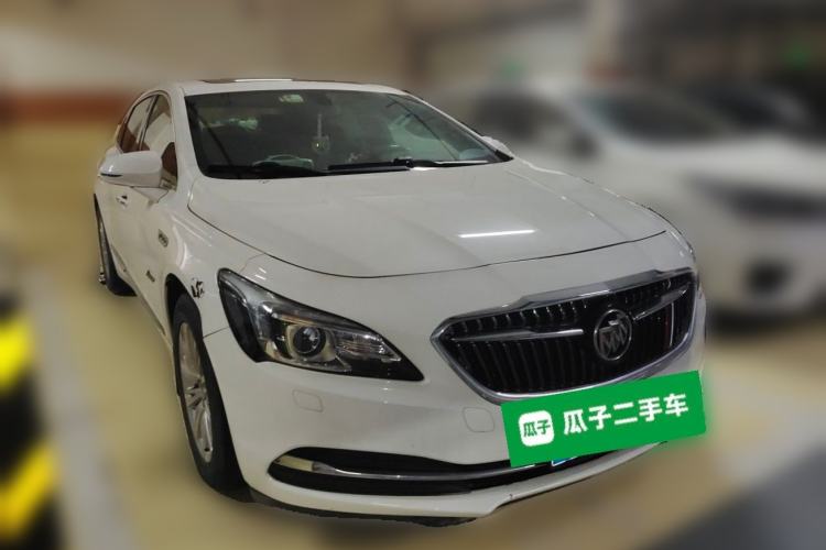 Used Buick LaCrosse 2016 20T Elite Edition Front Right 45 Deg