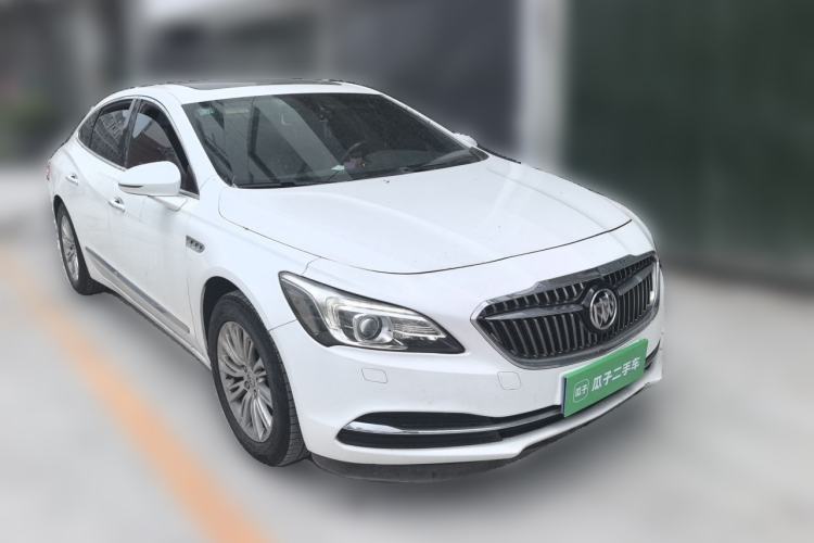 Used Buick LaCrosse 2016 20T Elite Edition Front Right 45 Deg