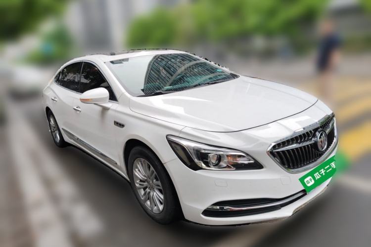 Used Buick LaCrosse 2016 20T Elite Edition Front Right 45 Deg