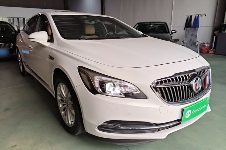 Used Buick LaCrosse 2016 28T Premium Edition Front Right 45 Deg