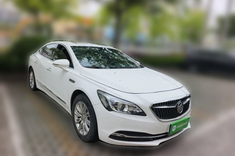 Used Buick LaCrosse 2016 20T Elite Edition Front Right 45 Deg