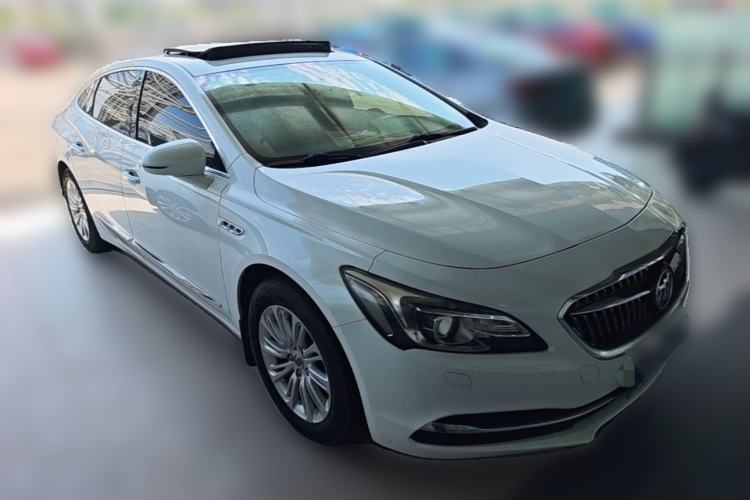 Used Buick LaCrosse 2016 20T Elite Edition Front Right 45 Deg