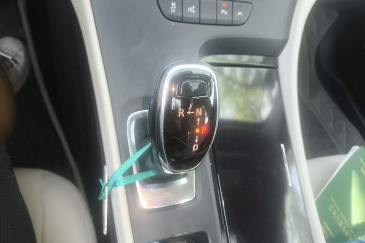 Used Buick LaCrosse 2016 30H Luxury Version Gear Lever