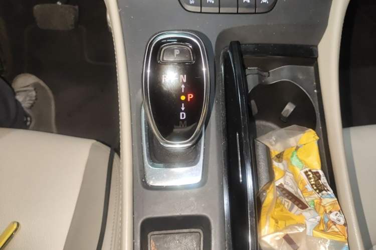 Used Buick LaCrosse 2016 30H Luxury Version Gear Lever