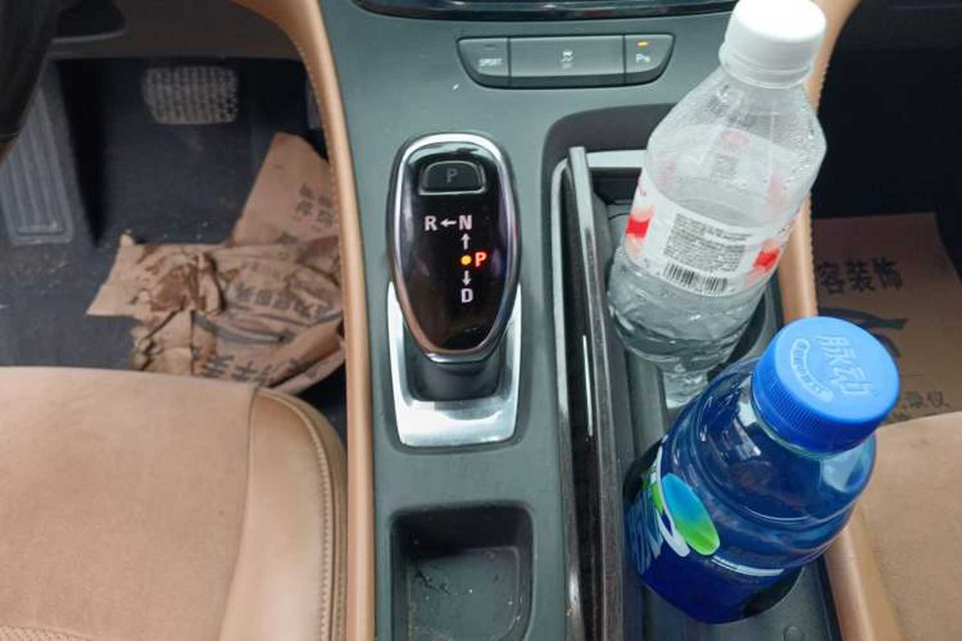 Used Buick LaCrosse 2016 20T Elite Edition Gear Lever