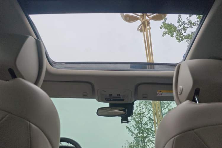 Used Buick LaCrosse 2016 30H Luxury Version Headliner