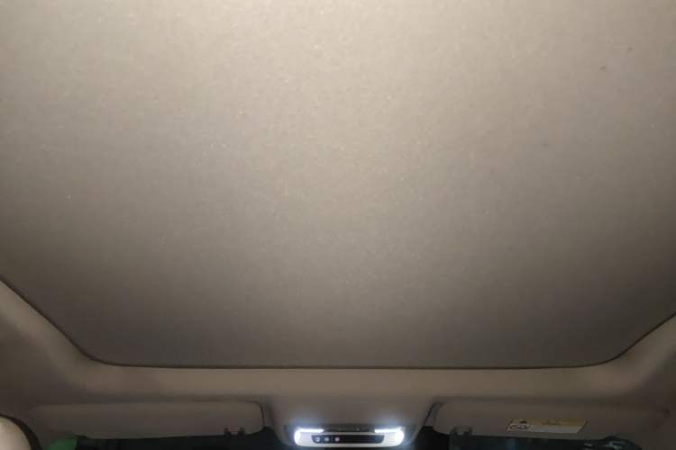 Used Buick LaCrosse 2016 30H Luxury Version Headliner