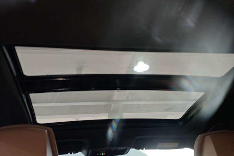 Used Buick LaCrosse 2016 28T Premium Edition Headliner