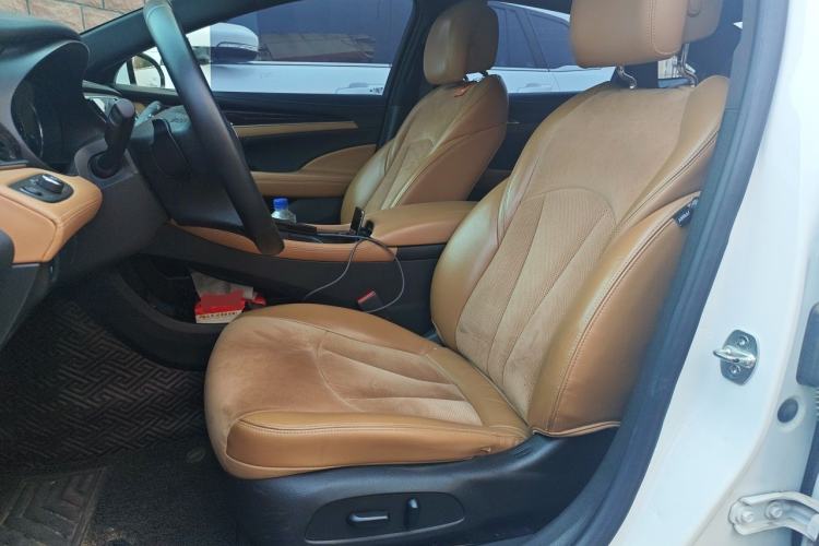 Used Buick LaCrosse 2016 28T Premium Edition Left Front Seat