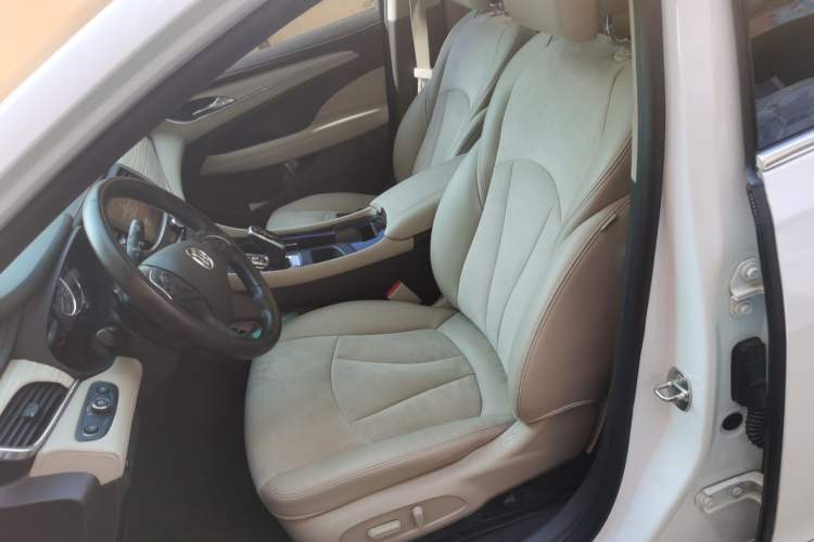 Used Buick LaCrosse 2016 30H Elite Edition Left Front Seat
