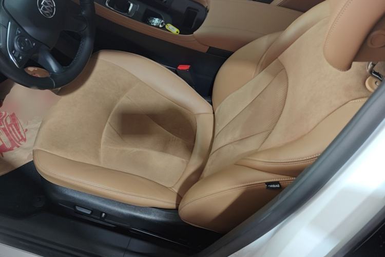 Used Buick LaCrosse 2016 28T Premium Edition Left Front Seat