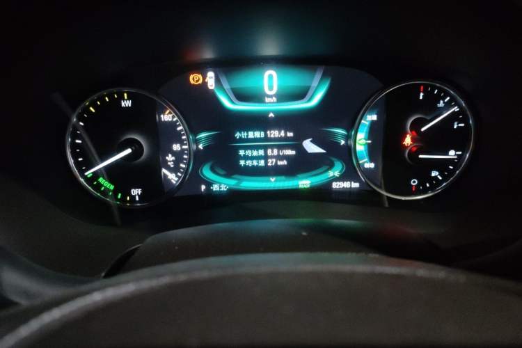 Used Buick LaCrosse 2016 30H Luxury Version Odometer Close Up