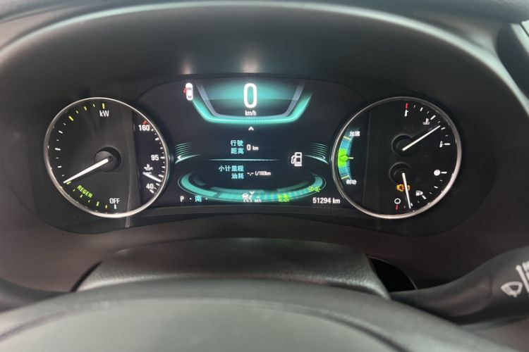 Used Buick LaCrosse 2016 30H Luxury Version Odometer Close Up