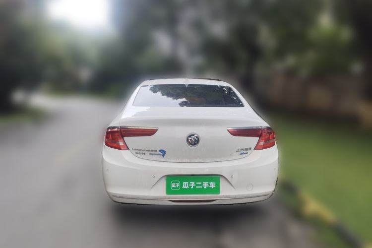 Used Buick LaCrosse 2016 30H Luxury Version Rear
